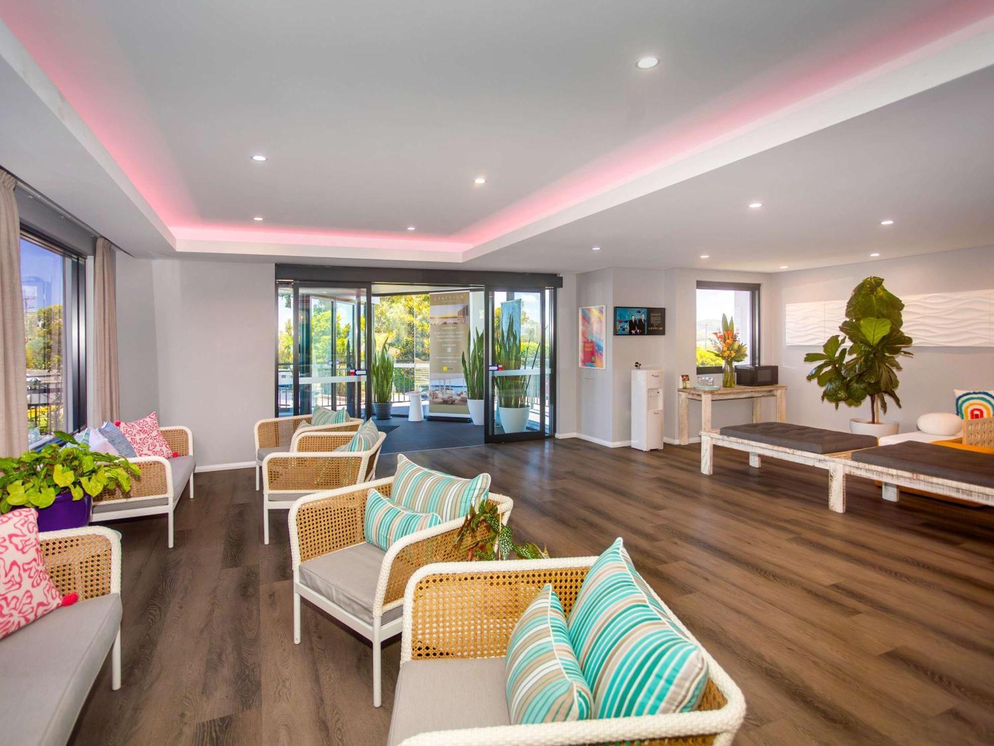Hotel Ibis Styles The Entrance Extérieur photo