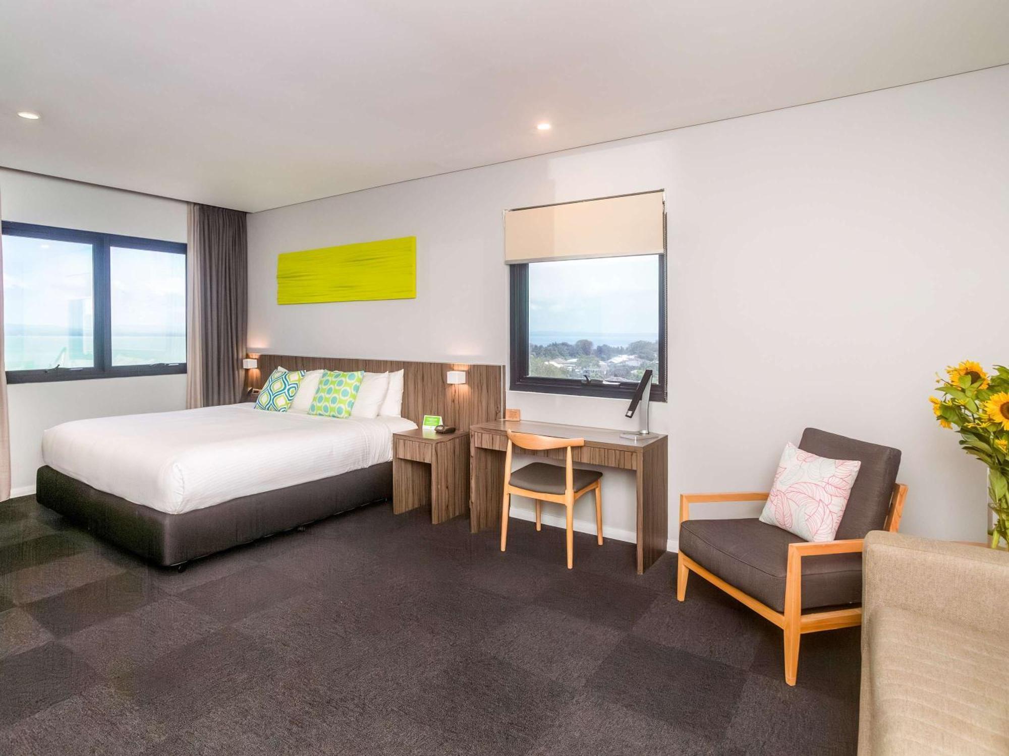 Hotel Ibis Styles The Entrance Extérieur photo