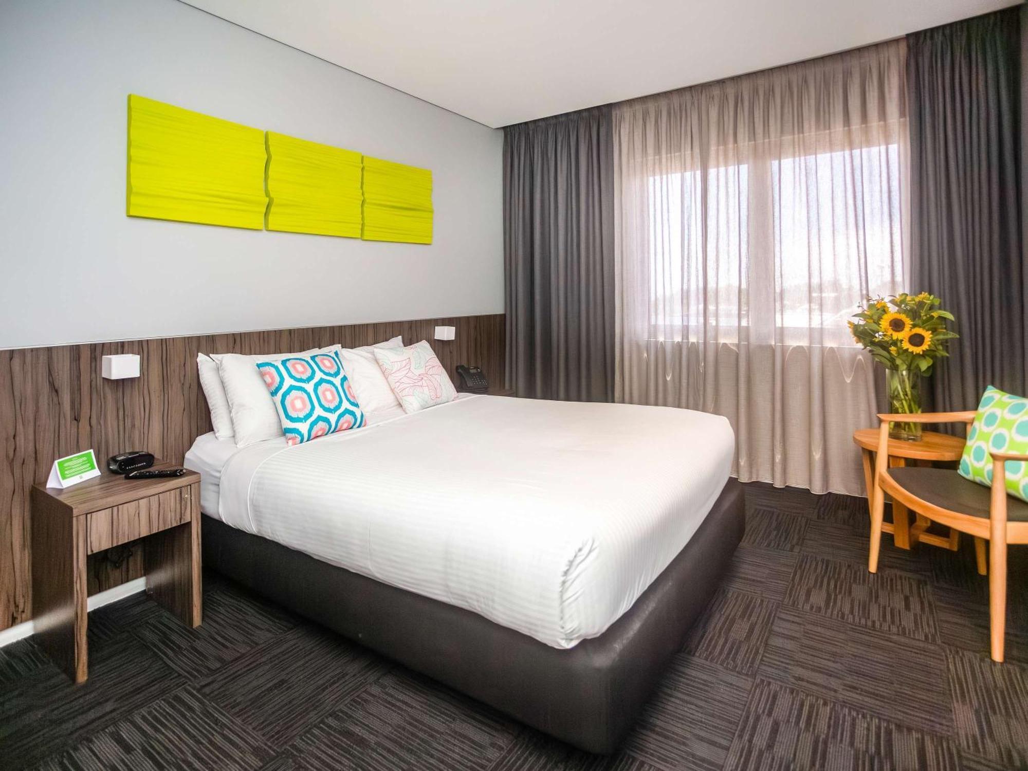 Hotel Ibis Styles The Entrance Extérieur photo