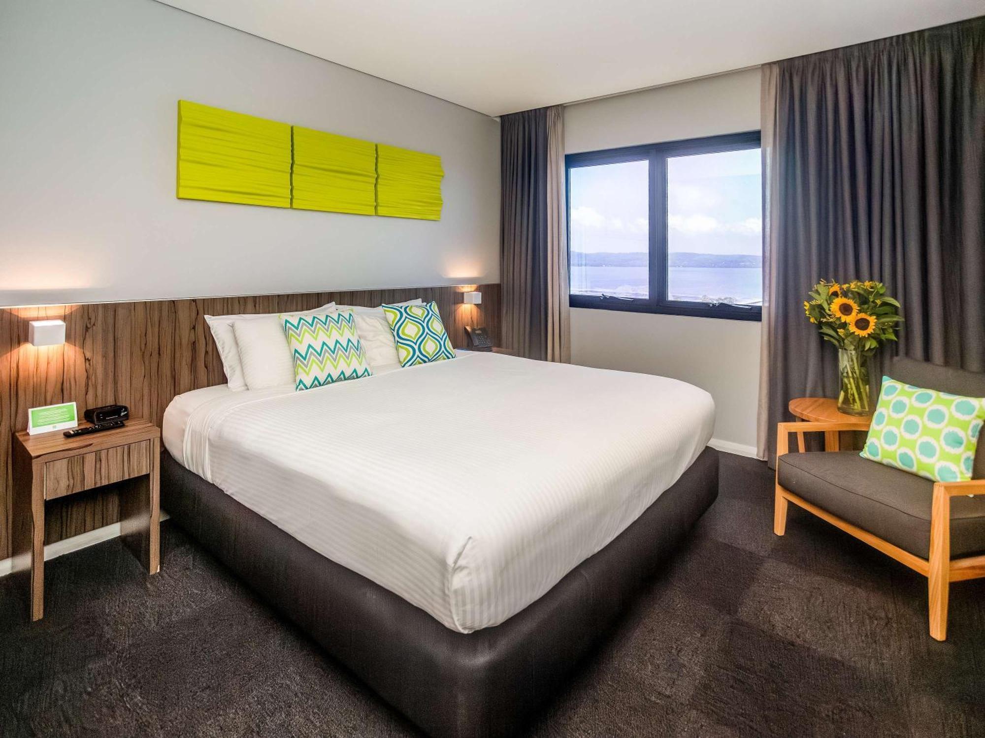 Hotel Ibis Styles The Entrance Extérieur photo